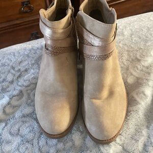 Women's Beige Ankle Boots